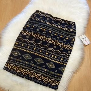 LulaRoe Geometric Printed Cassie Pencil Skirt